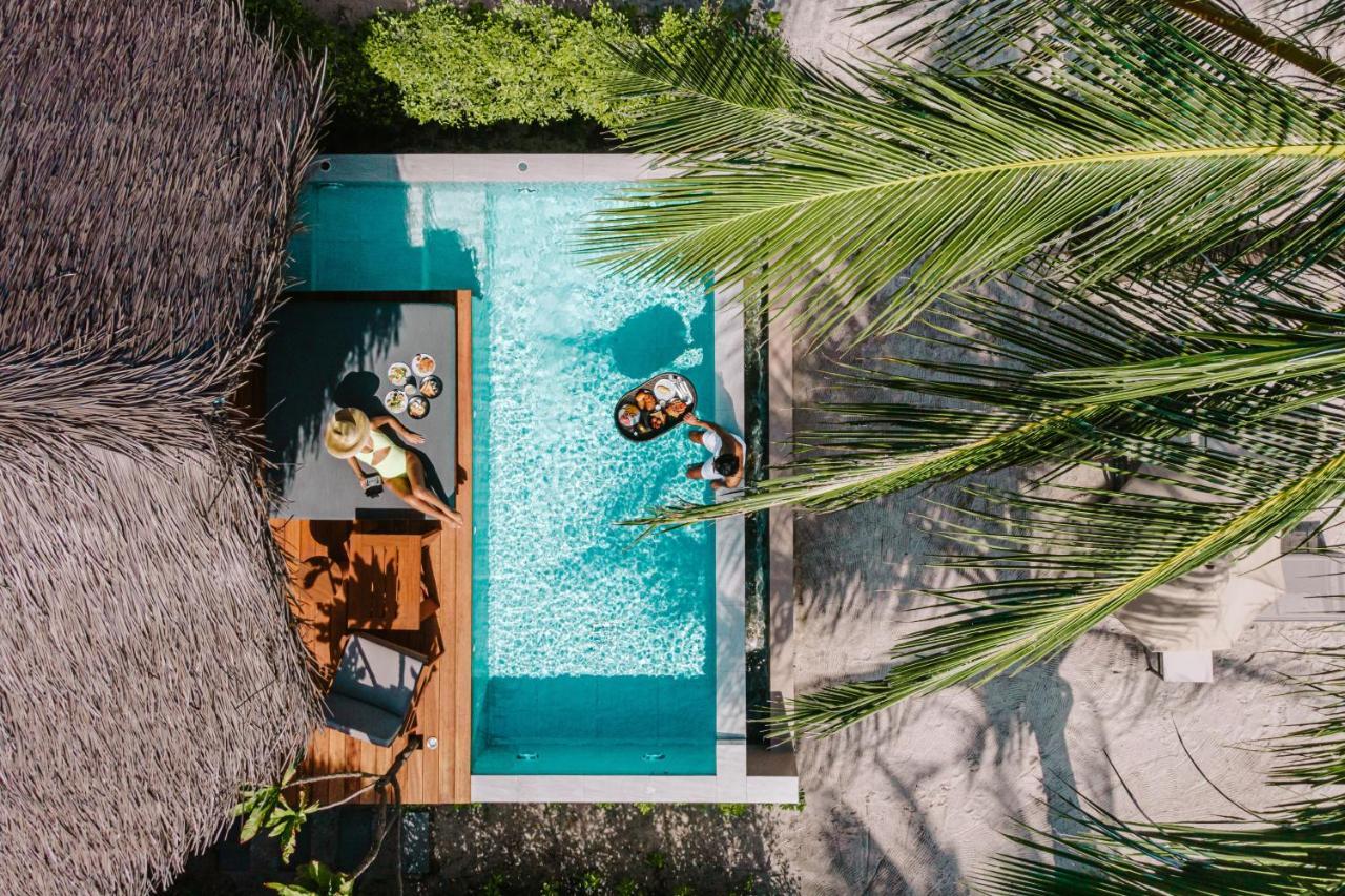 Irene Pool Villa Resort, Koh Lipe Buitenkant foto